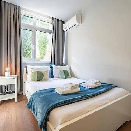 Flyng Living Santa Catarina Whit Ac & Free Parking Apartment Porto